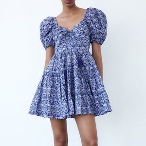 Zara mini blue and white puff sleeve dress. NWT